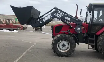 Фронтальный погрузчик ТУРС-2000 к МТЗ-1221