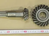 Вал конической шестерни YS000181