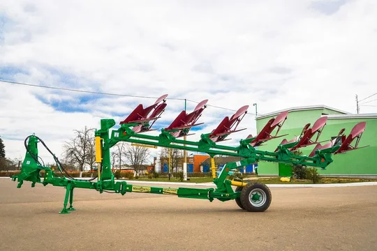 Плуги «Минойтовский ремонтный завод»