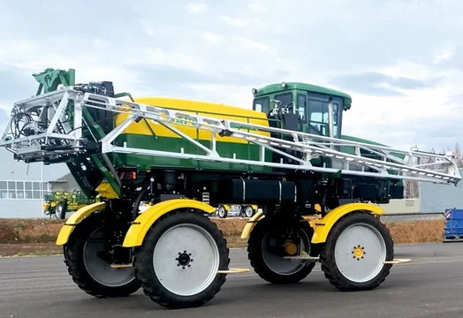 Самоходный опрыскиватель Барс ОС-4000М-36 с алюминиевой штангой