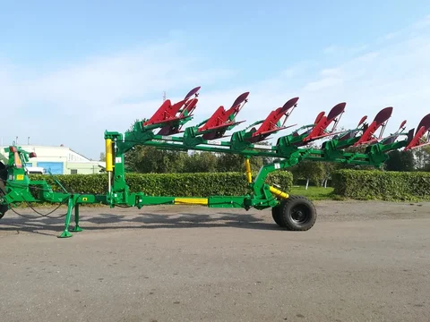 Плуг полунавесной оборотный ППО-5-35/50K