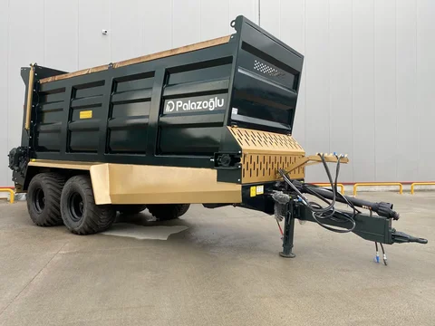 Разбрасыватель твердых органических удобрений TR 15B