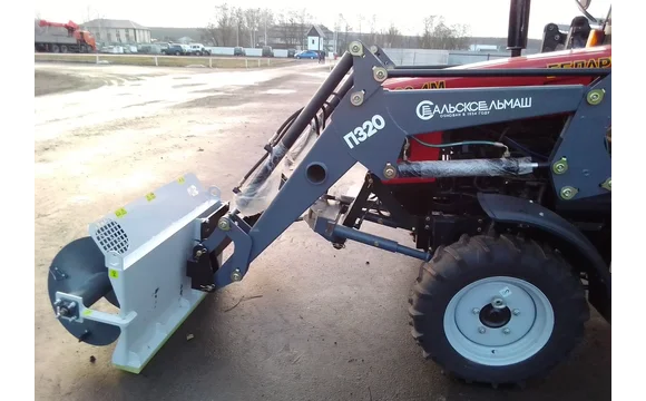 ПК-1 Подталкиватель кормов с навеской на МТЗ 320
