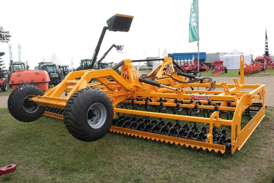 Культиватор предпосевной Kompakto-8000