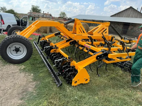 Культиватор предпосевной Kompakto-4000