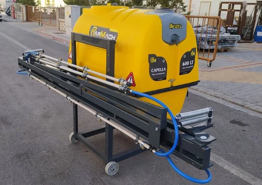 Навесной опрыскиватель CAPELLA 600/12