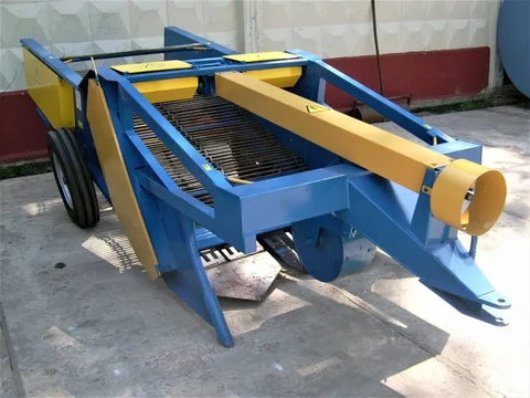 КСТ-1,4М полуприцепной двухрядный (битеры, элеваторы на ремнях GRIMME)