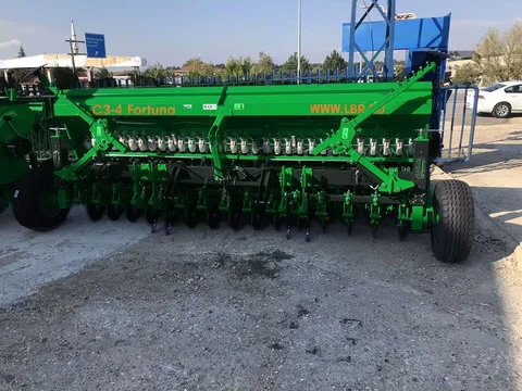 Зерновая сеялка Fortuna 4