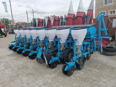 Пропашная сеялка LYNX 8