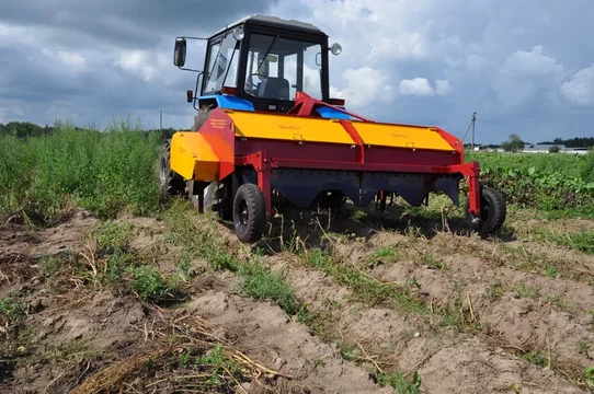 Ботвоудалитель для картофеля МБУ-2,8