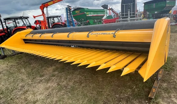 Жатка для подсолнечника Unicorn 868 (Палессе GS12)