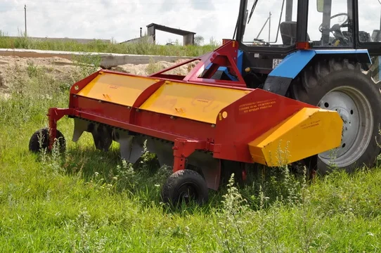 Ботвоудалитель МБУ-3,6